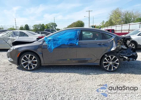 2015 Chrysler 200 C from USA, damaged, VIN 1C3CCCEG4FN736631